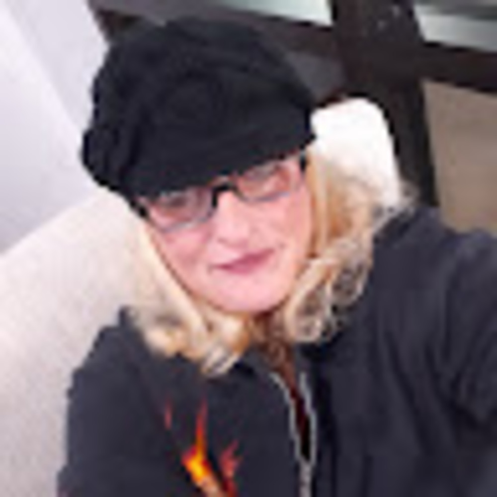 Meet your Posher, Tiffany